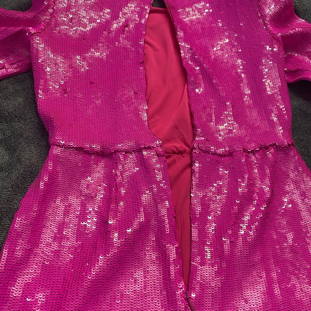 🔥 Vivi Vici Fuchsia Sequin Long Sleeve Mini Dress - Size XS - Keyhole Back - Picture 6 of 12